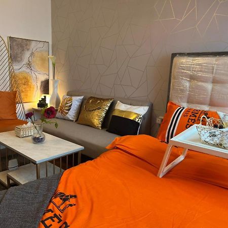 Cozy Studio Unit At Sun Residences 케손시티 외부 사진